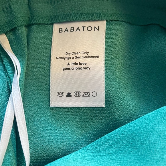 Babaton green dressy shorts. - Picture 5 of 6